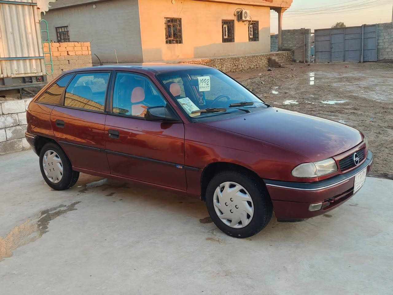 استرا للبيع موديل ١٩٩٢ رقم نينوى كوبون بانزين بدون صبغ كير محرك شرط كفاله عامه للاستفسار اكثر
***********
***********
