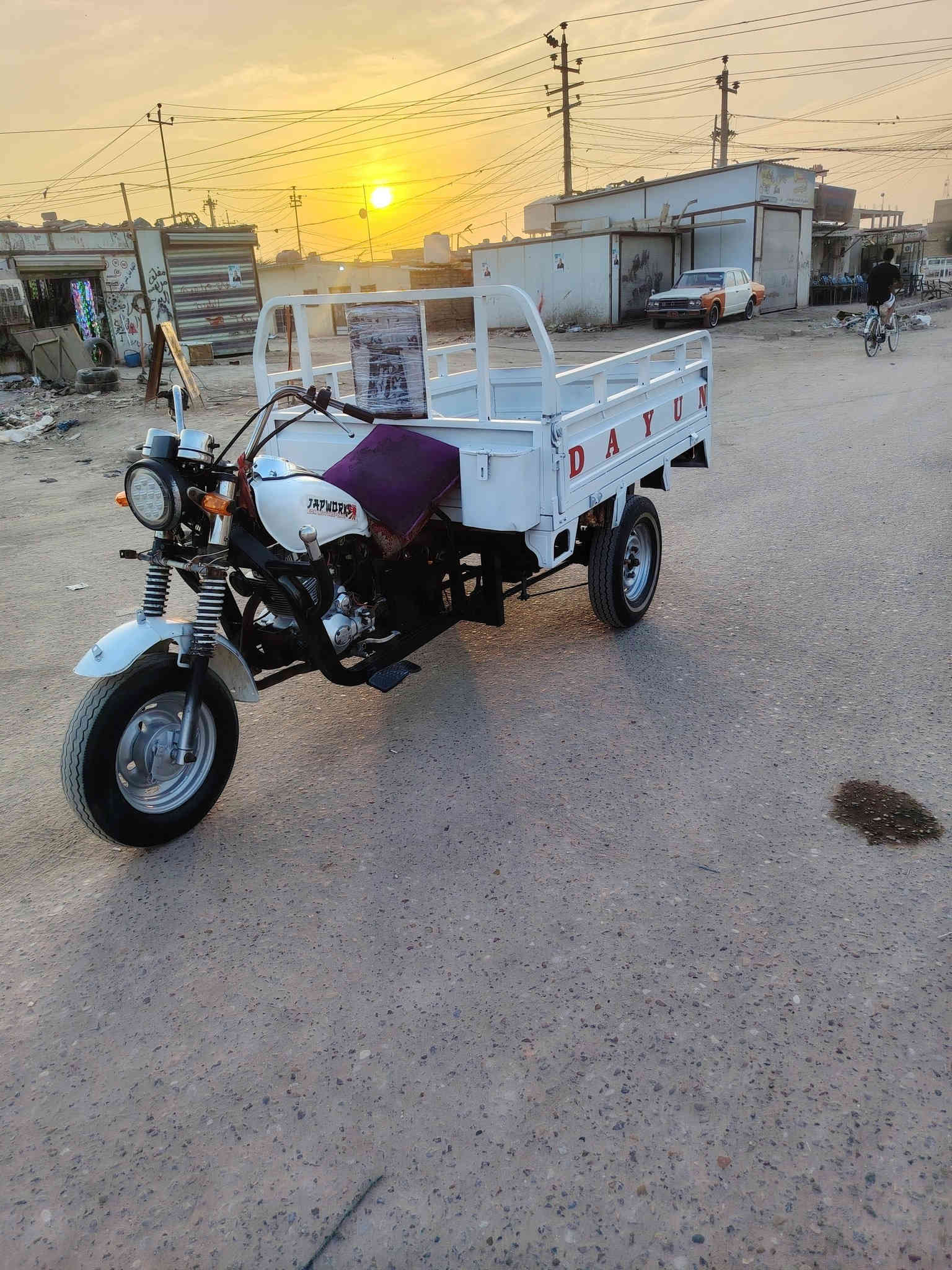 السلا م عليكم ستوته دايون موديل 13 تعمير 25 ستوته خير من الله السعر 1600 مليون وستميه وبيها مجال وهاذه رقمي بيه وتساب ***********
