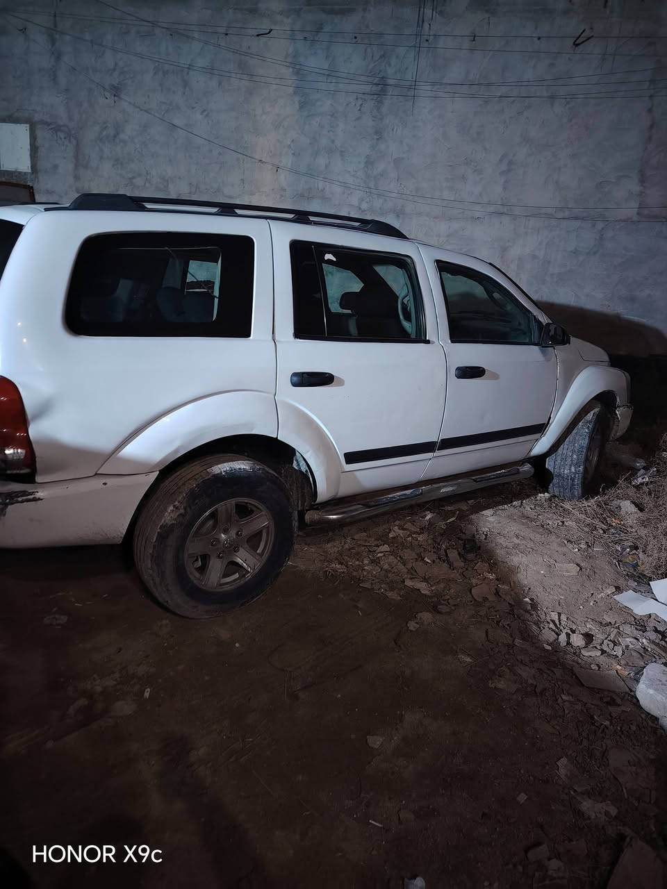 ياالله سلام عليكم دوج دورنكو موديل 2006 البيع او مراوس حسب قناعه مكاني كربلاء رقمي ***********
