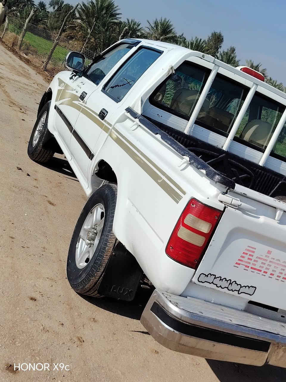 سلام عليكم 
بيكم ادمرال 2006ادوات  بدون رقم 
سياره مشايه130السياره فقط محرك بخاخ كيراكسن السياره على وضع شركه  شرط كهربائيات  تبريد تدفه تخم تاير جديد 
السعر خاص رقم الهاتف ***********
