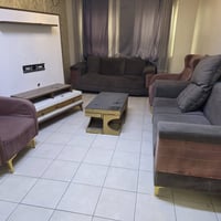 طخم مستعمل مع ميز طعام وطبلة اريد انطيهم مجانا الي يحتاجهم او يعرف احد...