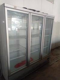 ثلاجة • للبيع • سعر مناسب