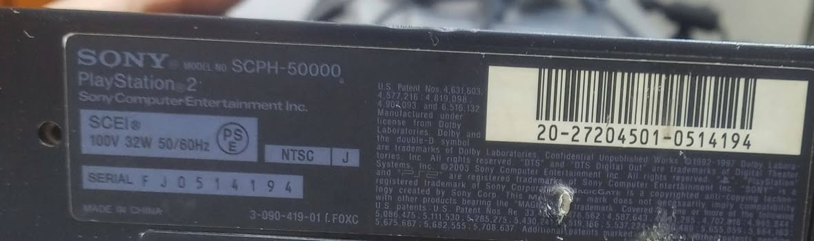 بلي 2 كامل ملحقات فلاش بي 29 لعبه جوستك واحده وفيشه وواير السعر 40 قفل بغداد الامين ماعندي توصيل ***********
