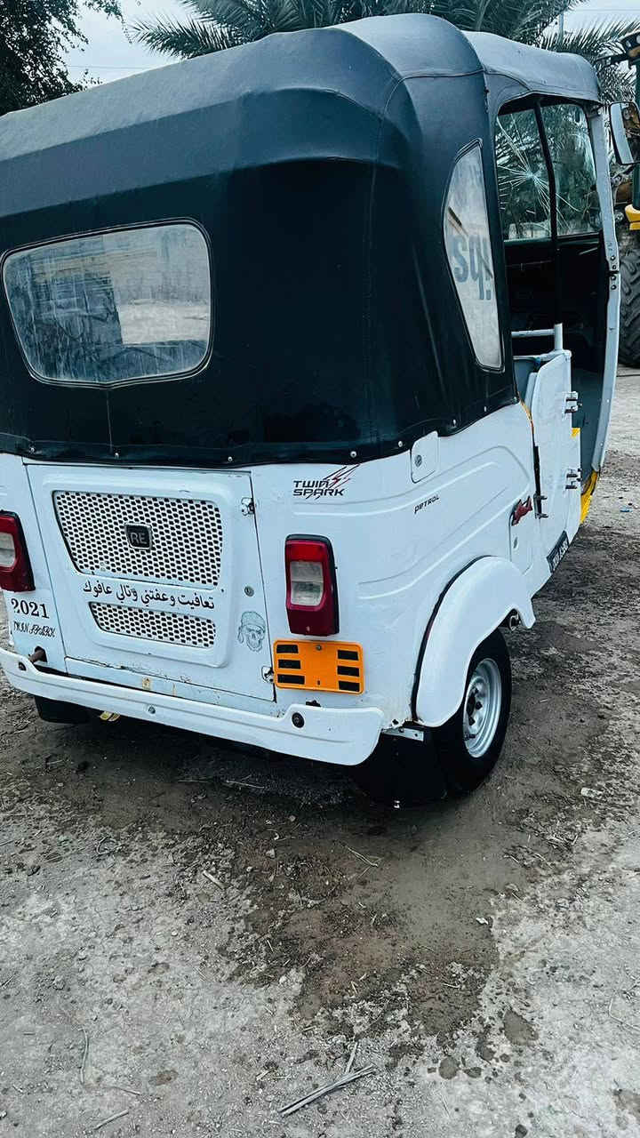 سلام عليكم تكتك للبيع موديل 21 شهر 8 مكفوله كفاله عامه رقم وسنويه ذي قار خاص مقلق  مكلف بل نشر والله هاذه رقم راعيه ***********
