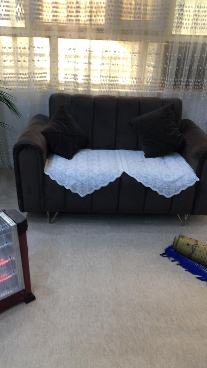 للبيع ١٠ مقاعد نضيف استعمال قليل سعر ٦٠٠ وبي مجال 
 تسكام عراقي نجف كوفه عبد العال 
***********
