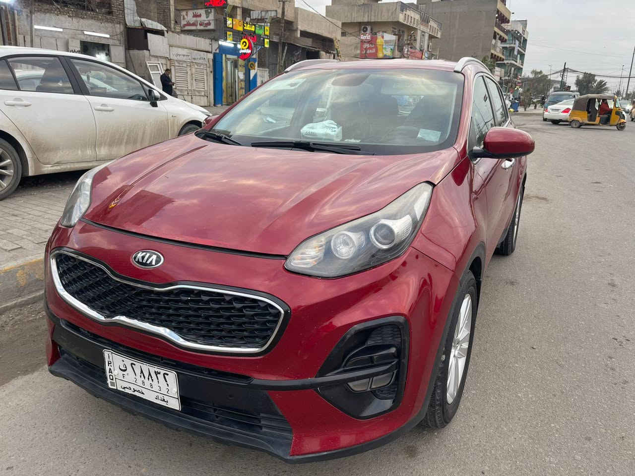 سلام عليكم سبورتج 2018سياره امريكي حادث بنيد وجاملغ جهت السايق نفسهن مصلحات درجه اولى والباقي كفاله كير مكينه تبريد مواصفاتهه معروفه سياره من دوام للبيت مامتعوبه السعر 158بغداد مدينه الصدر ‏‪***********‬‏اتصل وخادم
