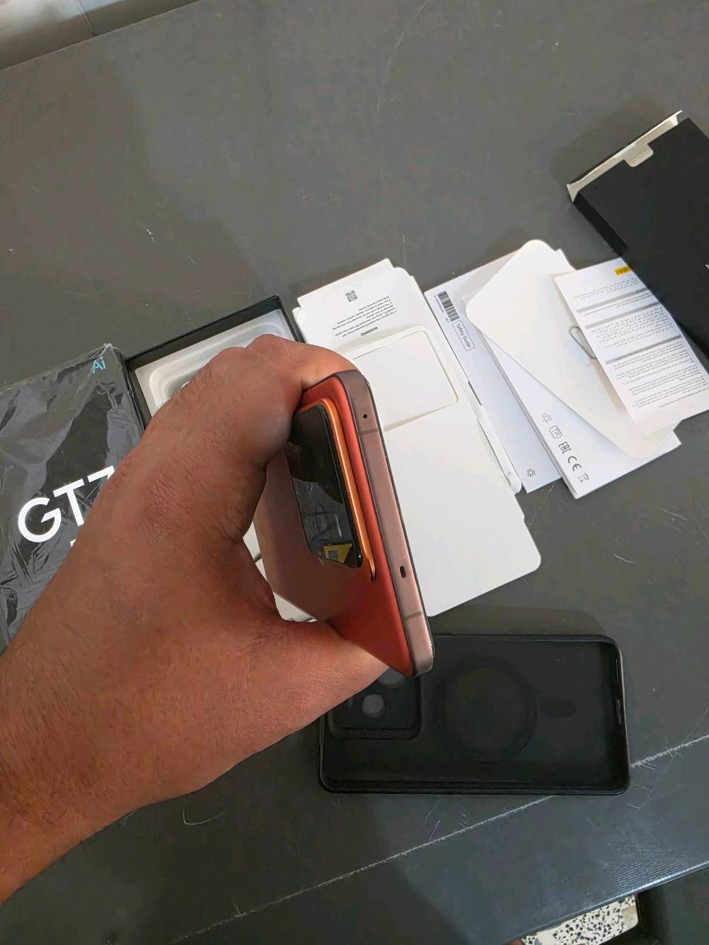 ريلمي gt7 pro نسخة عالمية وكالة MB ذاكرة 512 استخدام 6 اشهر  نظافة 99% مع كافة ملحقاته للبيع السعر 775 مجال جدا بسيط عنواني بغداد اي استفسار عالرقم ***********