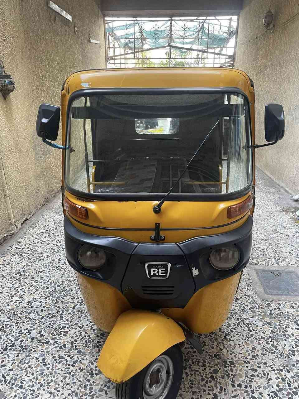 سلام عليكم شباب تكتك 20 شهر 12 مرقمه تكتك حلوه وجاهزه من كلشي تخم تاير جديد باتري جديد التكتك بيها ضربه بل صفحه مرجعه ع حار العلوان بغداد حي اور هاذ رقمي ول شراي خابرني وتدلل ***********
