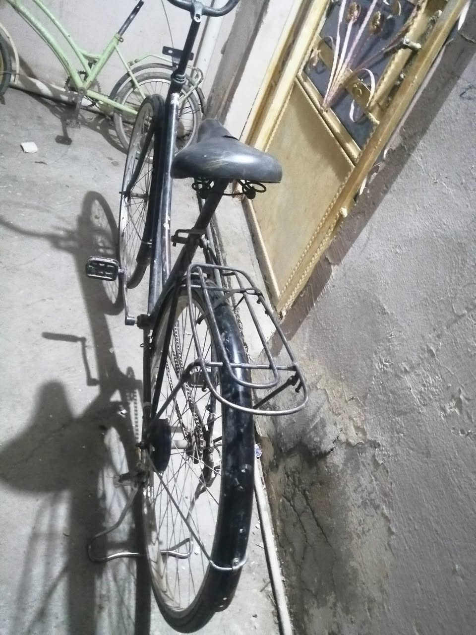 السلام عليكم بايسكل للبيع حجم ٢٧ كامل السعر 50 وبي مجال


**إذا كنت صاحب هذا الإعلان وتريد حذفه لأي سبب، رجاءا أرسل رسالة إلى الدعم الفني**
