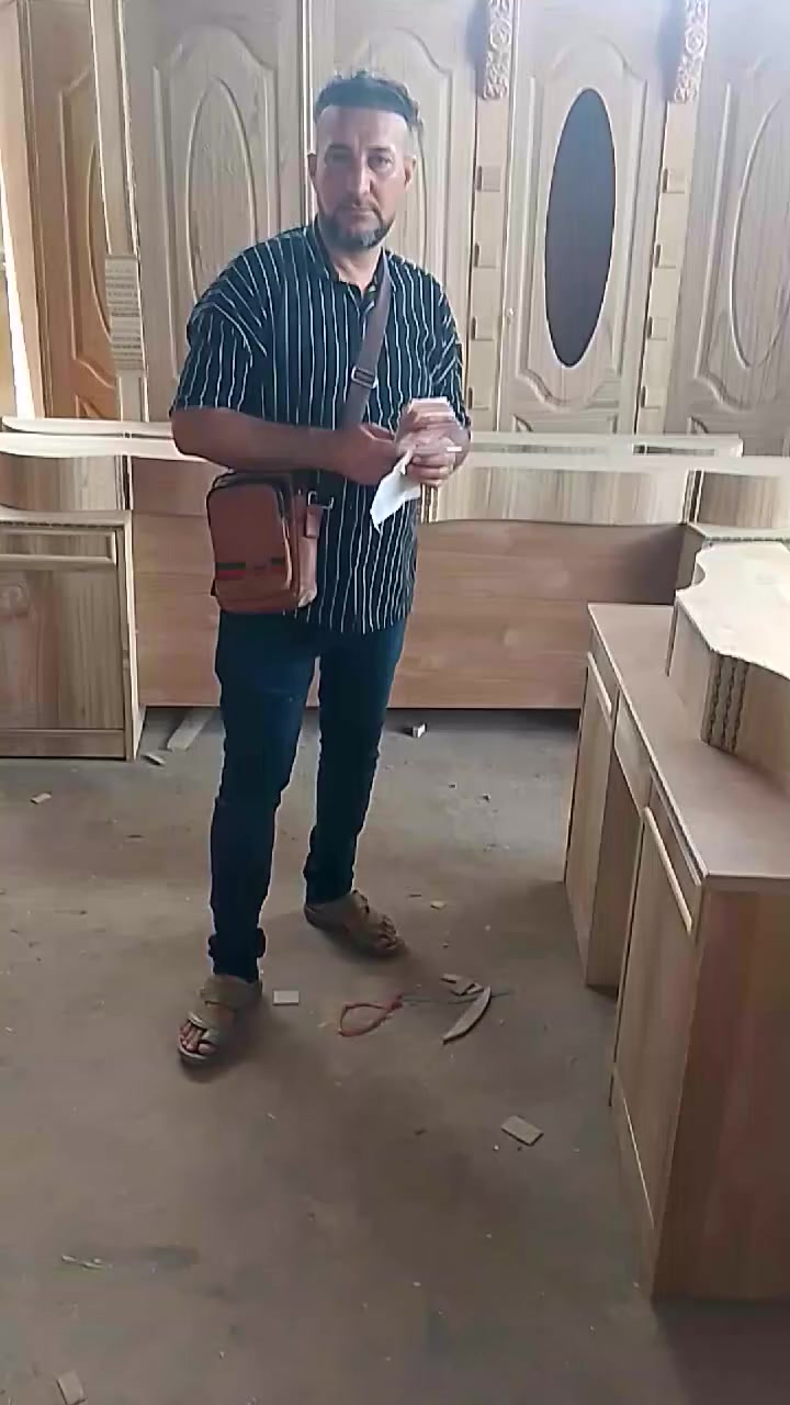 يا الله يا الله يا الله اليوم لاربعاء تم تجهيز عرفه اخشاب مجانا الى شاب قابل على زواج اليوم لاربعاء خادمكم ميثم االبياتي ***********
