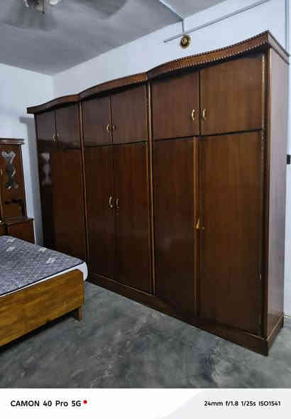 للبيع غرفة نوم مسرح قطعتين اربعينيه خشب صاج عراقي حطاطه كنتور ملحق 6طابقين نضافه فول عنوان الرمانه البعبيد سعرها مناسب حيل 
700 وبي مجال 
***********
