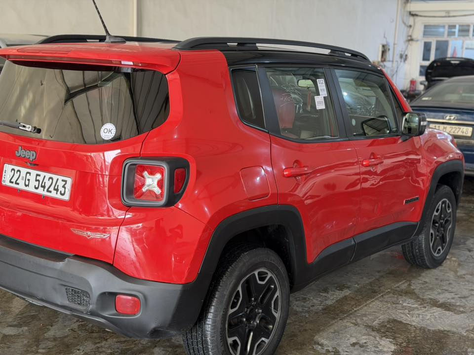 جيب رنكد تو كلر 2017 مواصفات معروفه بصمه تشغيل عن بعد هندبريك دكمه رقم شمالي شرط الوكاله والتحويل سعر 98 قفل ضررها نص بنيد وجاملغ مكاني ديالى  

***********
