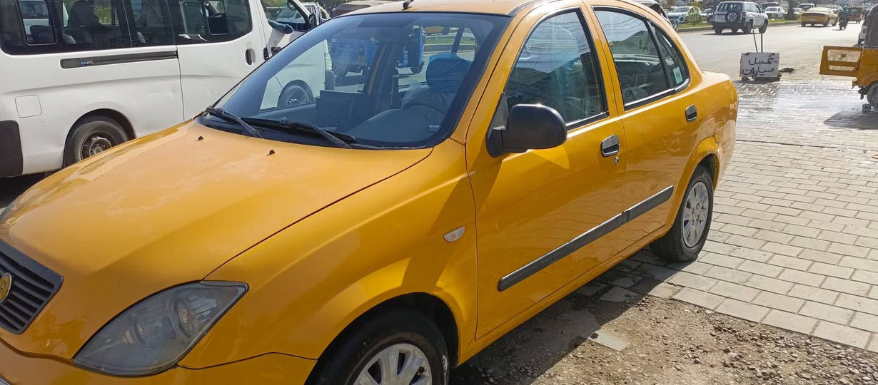 طيبة ٢٠١٥ مكفولة من الصبغ والتبديل بسمي مكاني بغداد السعر ٤٠ هاتف ***********
