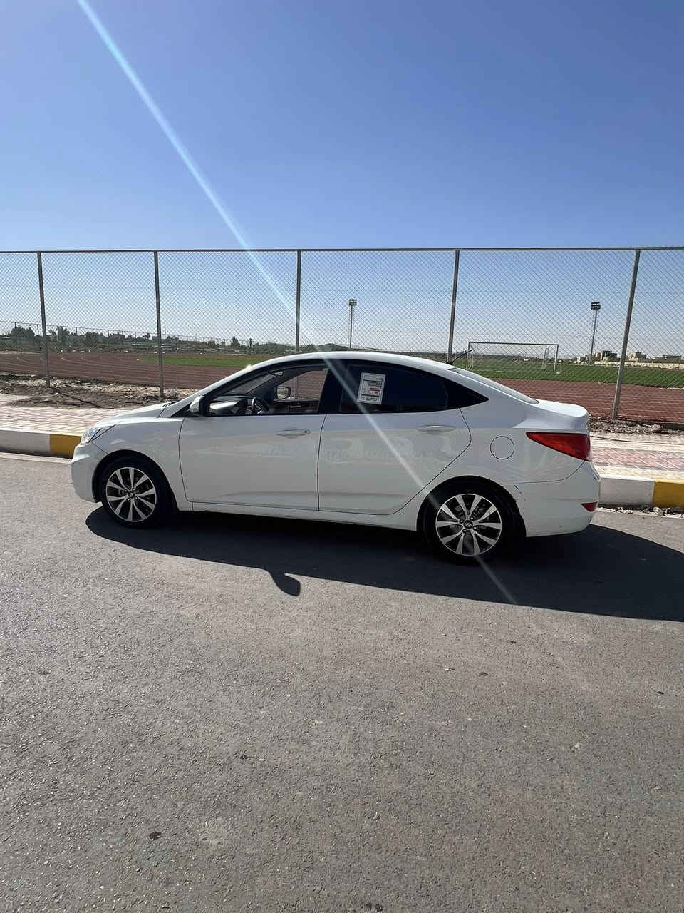 سلام عليكم من رخصا الكروب مكان السياره ناصريه ***********
اكسنت 16 خليجيه السياره بيه البنيد بي صبغ شويه اثر شخوط وباب الي ورا السايق مصبوغ لان بيه طخه هوا والدوسه فقط السياره جاهزه مكينه وكير خير من الله سياره جديده وما متعوبه ابد رقم ذي قار مداور ثاني يوم اتصل وتدلل
