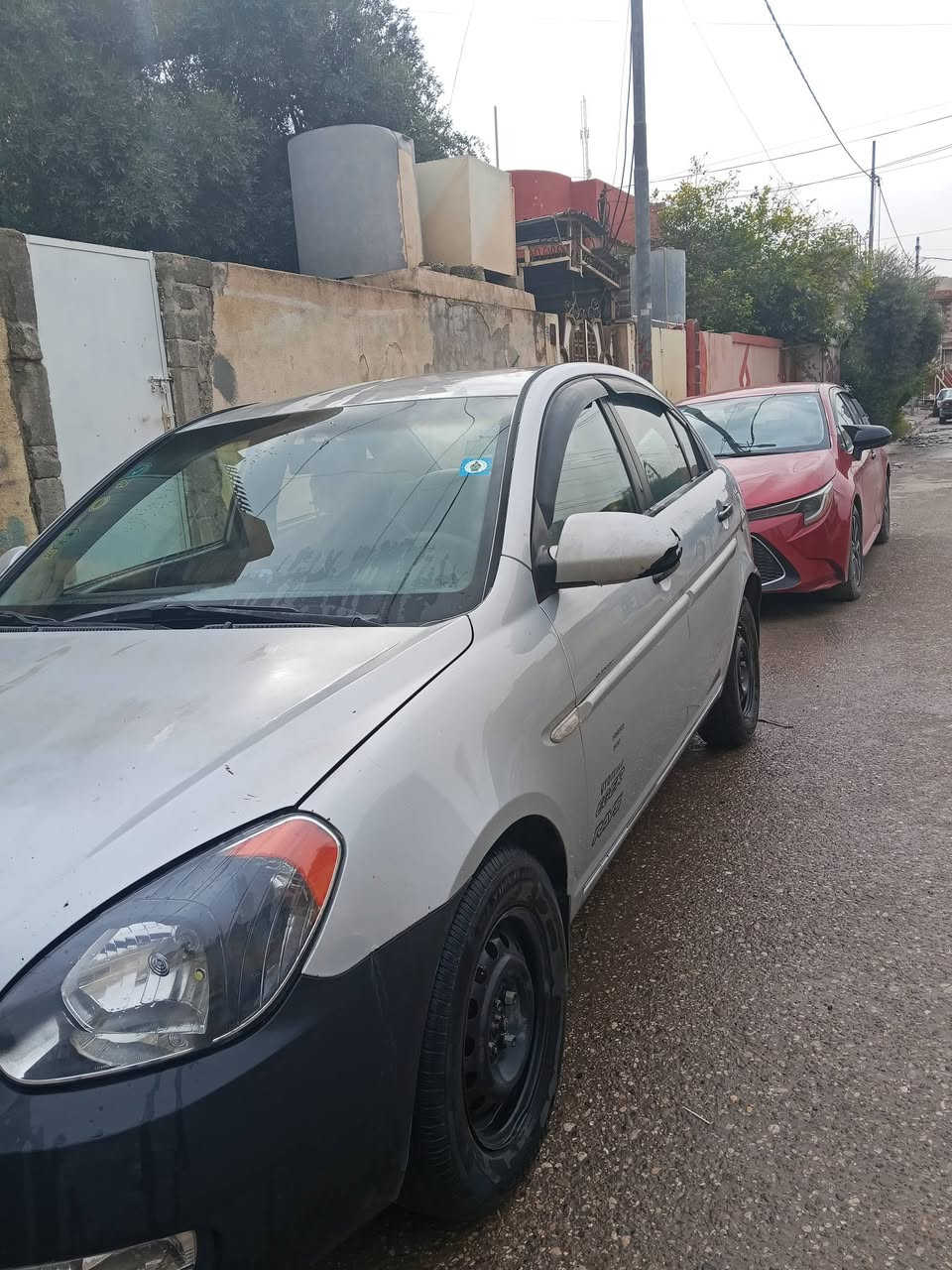 سياره للبيع2007  الي يريد يتصل عالرقم*********** السنويه مالها الى 2028 والسعر 77وبيها مجال
