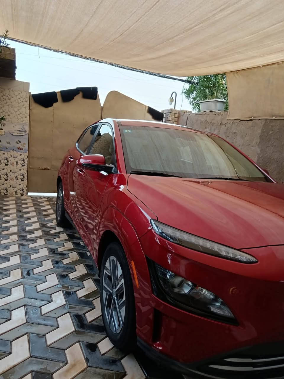 كونا كهرباء 2023
كشن كهرباء
تدفئه كشنات
تحديد مسار
مانع انزلاق
كروس سرعه
شاشه عدادات
وبعد هواي مواصفات
فول كهرباء شحنه تمشي 450 كيلو
حادثها باب خلف السكن مبدل ومصبوغ ونص باب السكن مصبوغ وجاملغ الخلفي مرشوش توحيد لون فقط بدون معجون سياره بأسمي
سعر 140 ورقه وبيها مجال 
مكاني بغداد المدائن
***********
