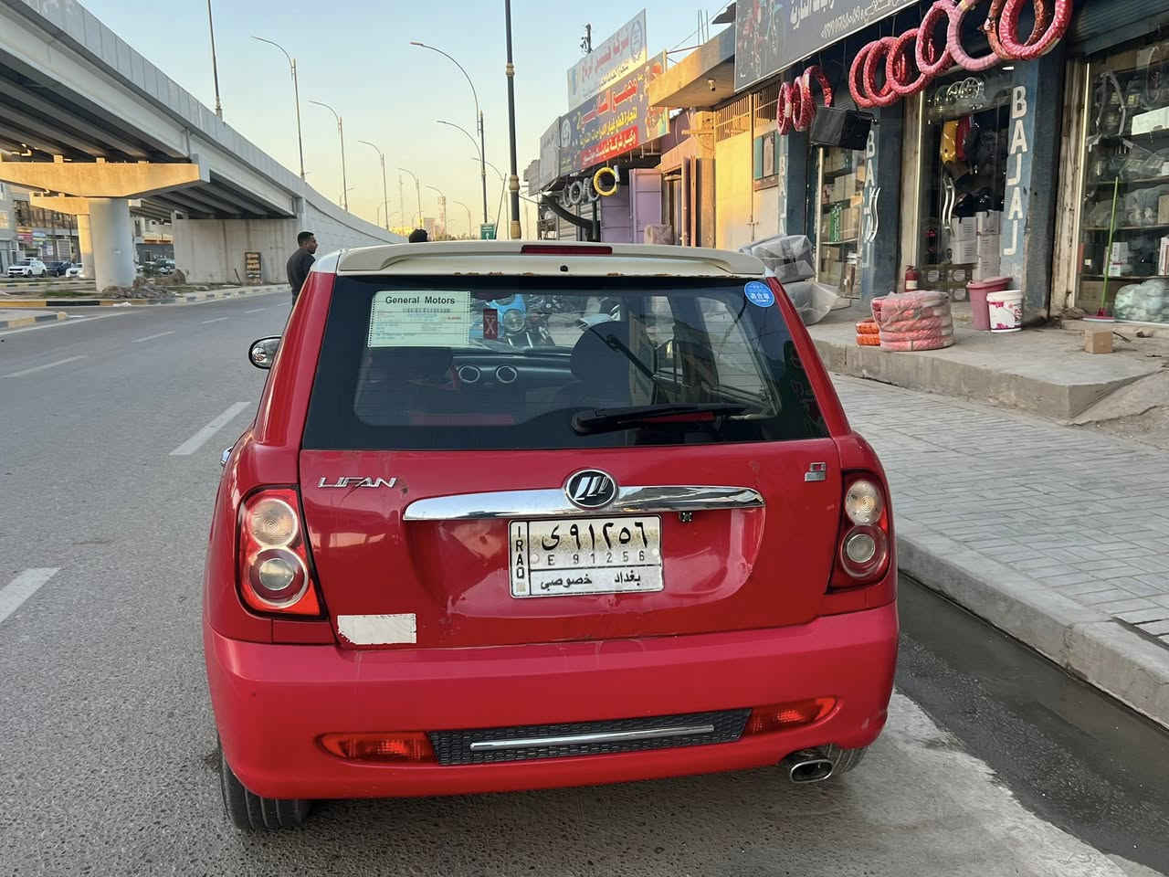 ليفان موديل 12
رقم بغداد 
كير ومكينه جدد 
حداديه جديده 
تخم تاير جديد 
بدو حادث ولا صبغ فقط جاملغ امامي 
مكاني بابل 
السعر 38
***********
