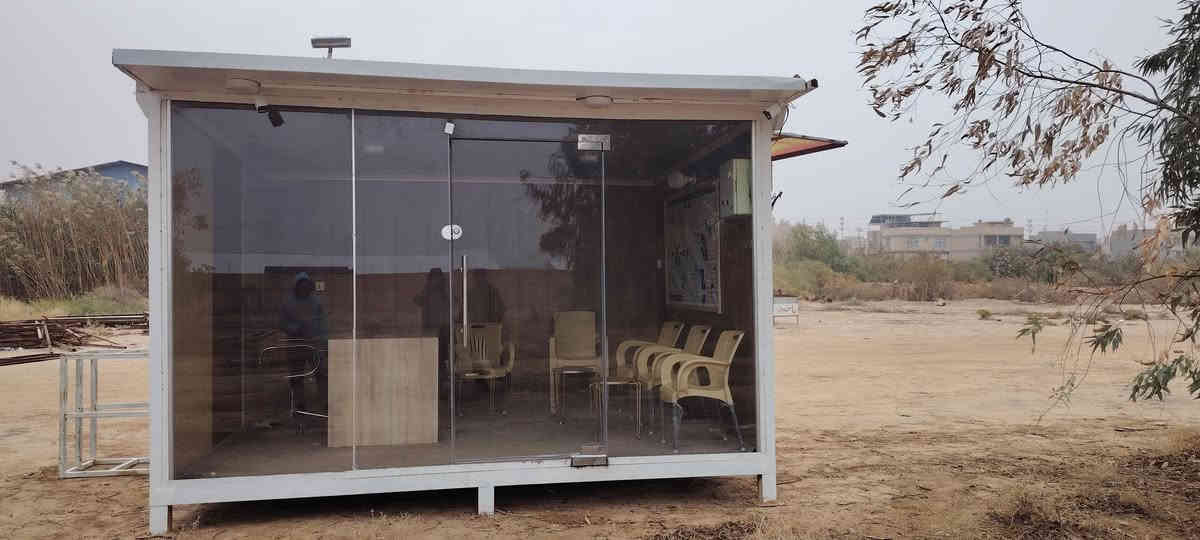 كرفان مستعمل للبيع مساحه واجه ٤نزال ٣ جاهز من ديكورات وكهرباء وجام خانه السعر مليونين قفل مكاني كربلاء شارع الحولي
***********
