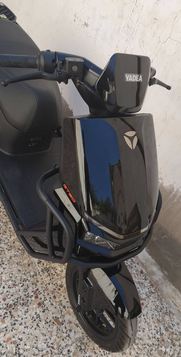دراجه شحن من ياديا GT60 للبيع مستعمله شهر بيها ضمان سنتين ملف وبطاريه وسنه كهربائيات ***********

