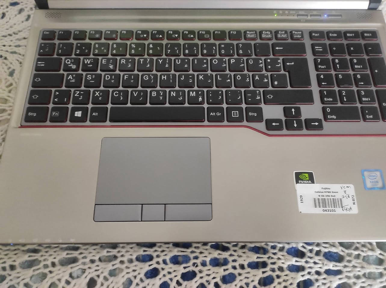 السعر 350 الف
عرض مميز لابتوب فوجتسو h760
إذا تريد جهاز قوي يتحمل الشغل الثقيل والألعاب  بدون مشاكل
💻 المواصفات:
المعالج: Intel Xeon E3-1505M v5: يأتي بسرعة أساسية 2.80 جيجاهرتز وتصل إلى 3.70 جيجاهرتز (رباعي النواة مع 8 خيوط معالجة).
الرام: 8GB (قابل للزيادة)
التخزين: SSD سريع 256GB
كرت شاشة: داخلي + خارجي نيفيديا 4
 كيكا  m2000m(مناسب للتصميم والألعاب)
الشاشة: 15.6 إنش جودة عالية FHD
⚡ المميزات:
أداء قوي وسريع
كيبورد عربي ونكليزي ليزري
مناسب للمونتاج، التصميم، والبرامج الثقيلة
يحتوي على كل المنافذ
بطارية جيدة
هيكل متين (Workstation أصلي)
 مناسب لـ طلاب، مهندسين، مصممين، وأي شخص يريد جهاز عملي وسريع
مكاني بغداد الدوره ابو دشير 
رقم ***********
