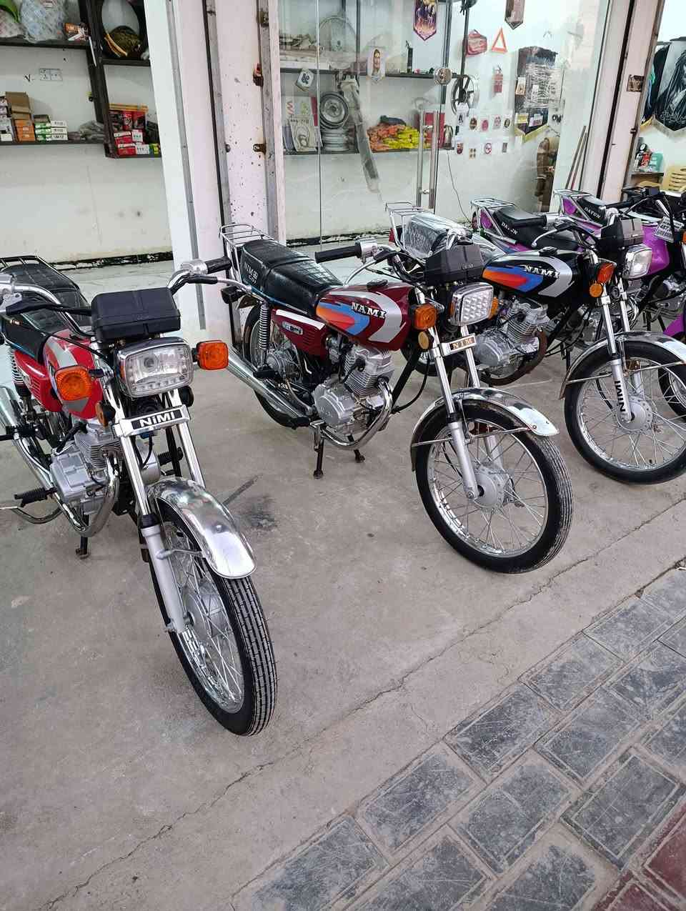 معرض المايسترو لبيع وشراء الدراجات 
متوفر
دايوان نفخ
دايوان عظم
شاينك سونك الاصلي ٢٦ سكنر
ناما امتياز ٢٥ ٢٦ سكنر
بايسكل شحن ١٤  ٢٠
كربلاء نافوره حي العباس شارع السيده نرجس 
سعر خااااص 
موبايل ***********
