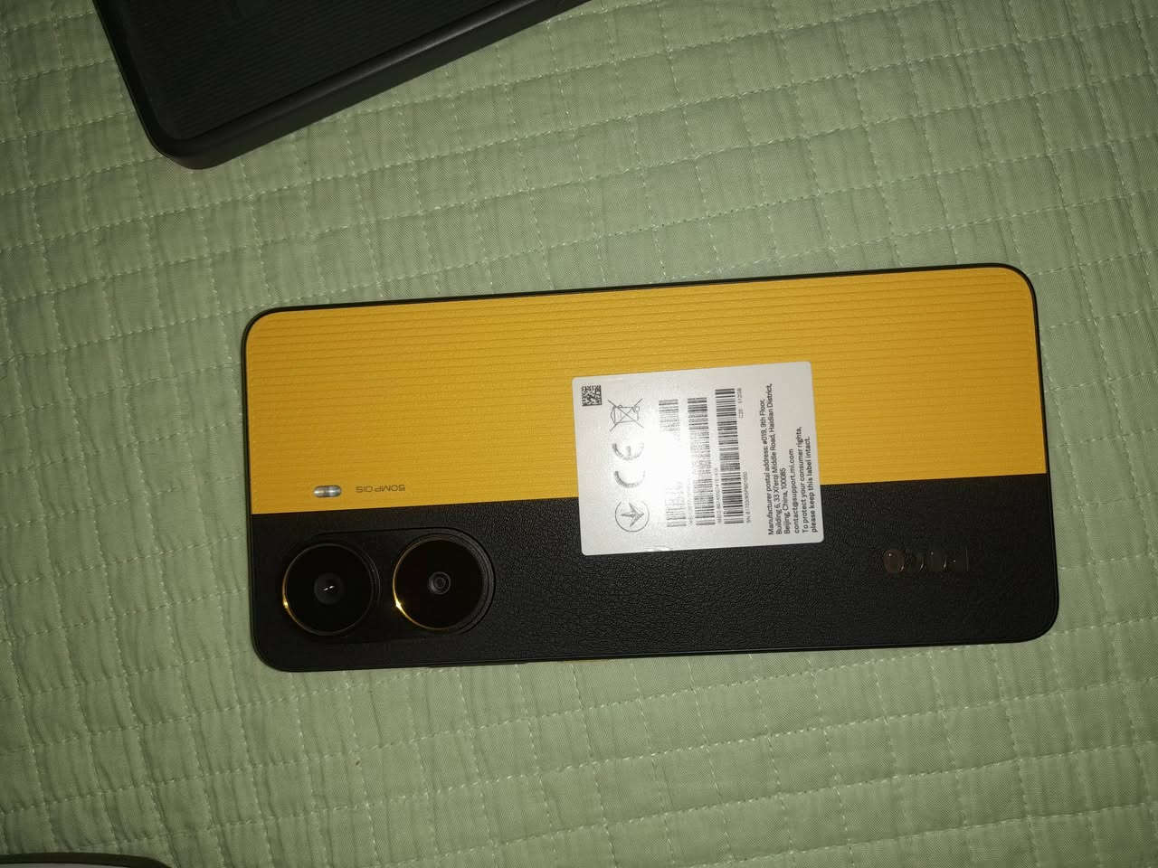 السلام عليكم 
جهاز POCO X7 PRO (للبيع)
 ذاكرة 512/12 اصفر 
مستعمل 10 اشهر بطارية 100 
و عدد الدورات 95
جهاز نظيف جدا ما مستعمل شيء قليل العنوان بغداد الامين الثانية 
السعر 400 وبي مجال ملحقات كاملة
*********** واتساب
