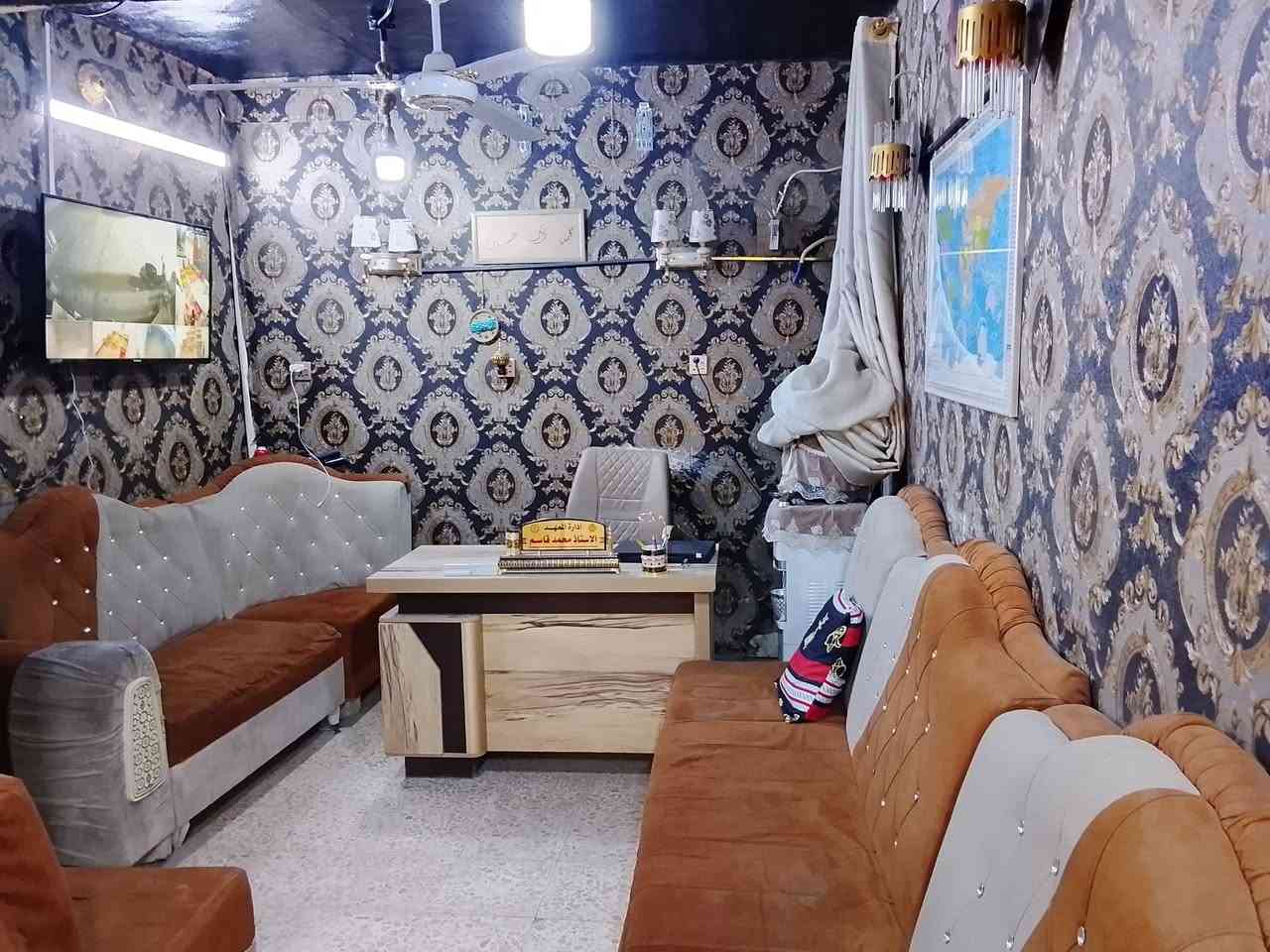 السلام عليكم تخم بهذا الشكل العنوان الناصرية قرب مجسر الجامعه الوطنيه بشارع النبي ابراهيم السعر 175 وبي مجال للشراي . الاتصال ع هذا
***********
