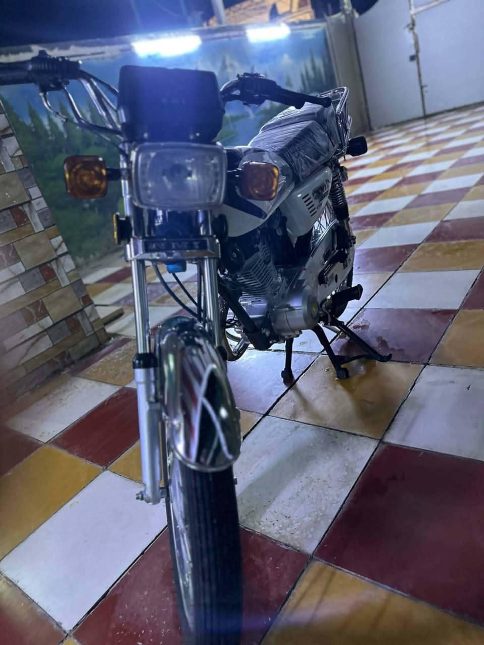 سلام عليكم دراجه نامه امتياز موديل 24 مكفوله السعر خاص او اتصال ***********
