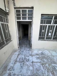 بيت للايجار بمنطق الشركه بستان سامي بيت المساحه 100 مربع يحتوي على غرف...