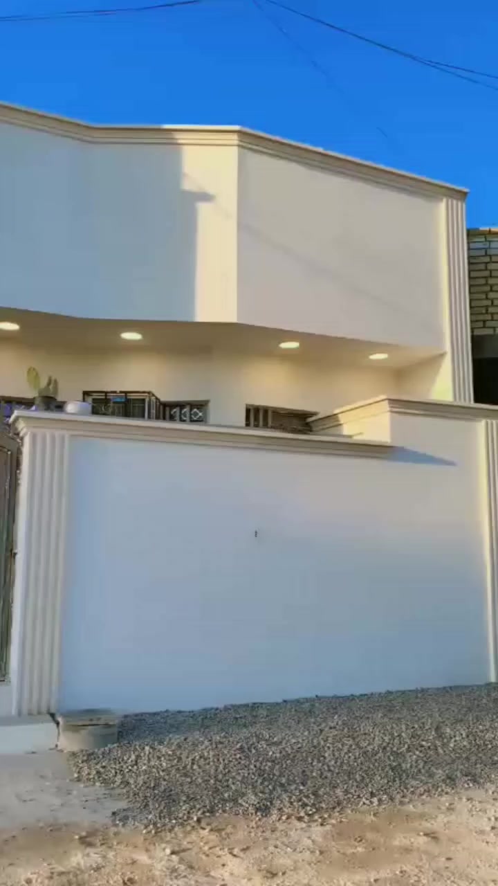 السلام عليكم دار البيع 100متر  طابو زراعي سند ٢٥  طابق واحد واجها ٧ نزال ١٤ بيت كامل بناء حديث شغل درجه اولى   العنوان الامين الثانيه السده  *********** ابو يوسف
