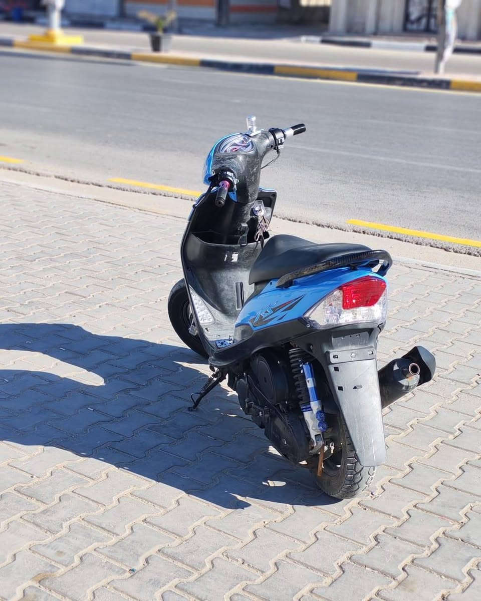 دراجة ماكس عدلة للبيع بوشة 55 مزوده مكينه و صدر رياضي نواقصها نواعم دراجه شلعه ومعدل تاخذها تفحصها وتطلع للبيع. ***********
