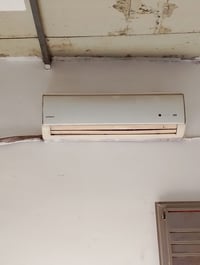 سبلت شغال قطعتين بس المروحه واكفه للبيع الشراي يتصل على الرقم ٠٧٧٣٣٩٩٢...