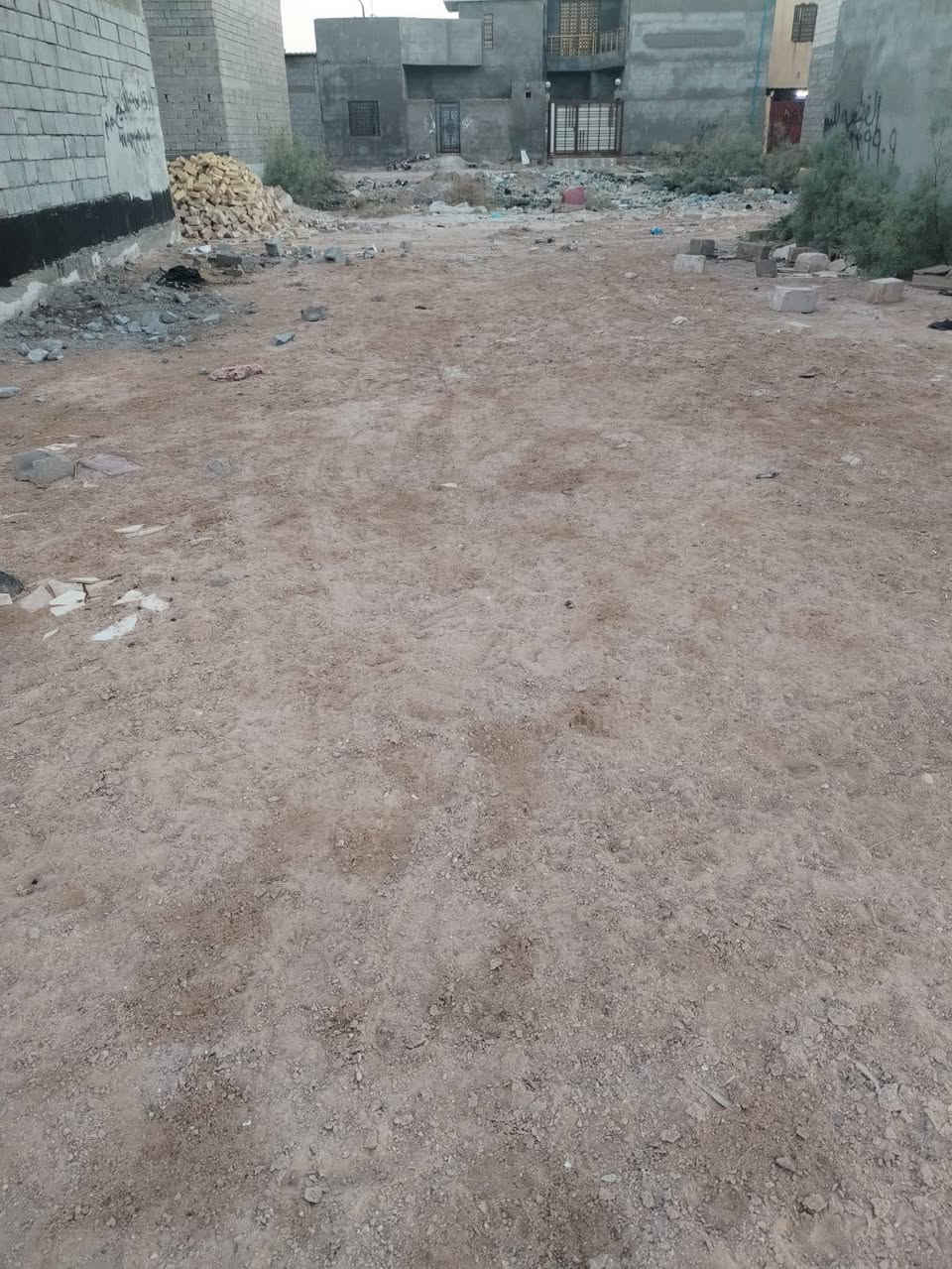 يالله
السلام عليكم
قطعه للبيع مساحه 150 متر طابو ملك زراعي 
شط العرب الجزيره الفيحاء شارع نهر ابو الزوري خلف الخطاط عليها شارعين مدفونه وكامله جاهزه للبناء السعر ب30 
للاستفسار ع هذا الرقم *********** متوفر واتساب
