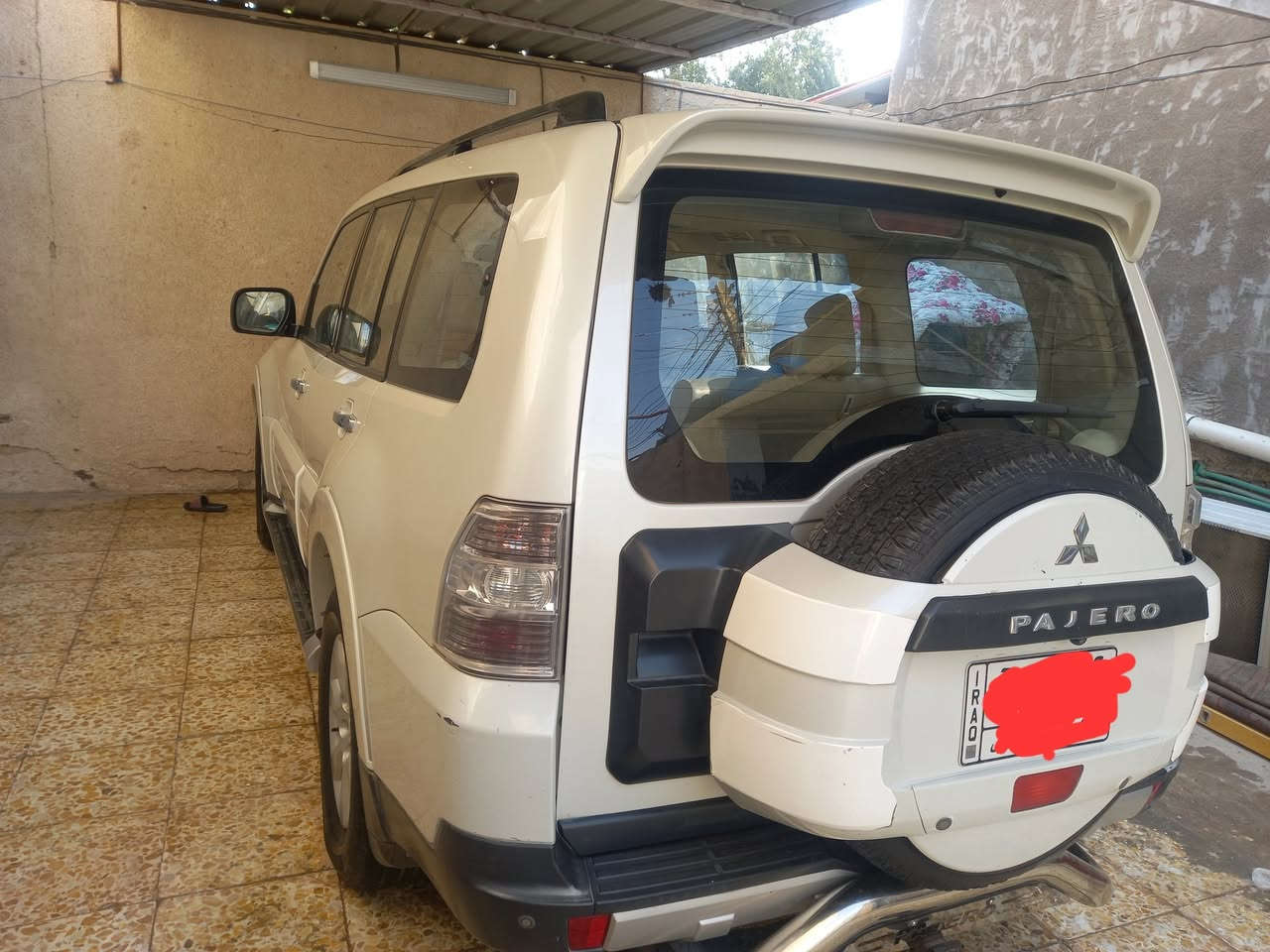 السلام عليكم
باجيرو حبتور موديل 2009 فول مواصفات
لون ابيض صدفي 
بأسمي تحويل اي يوم يعجبك
 رقم بغداد
 سيارة جديدة 
مواصفات فول 1/1 
كشنات جلد وبعدهن جدد
دبل كشن كهرباء 
٧ راكب 
فول تحكم استيرن 
بلوتوث حبتور 
دمام حبتور 
شاشة
فتحه سلايت 
٣ قطع تبريد 
محرك 6 سلندر 3500
فور ويل دفع رباعي 4x4
مري شفط 
ويل حجم 17
معروفة مواصفات الحبتور
ماشيه 135 
سيارة مال بيت كامله من كل النواحي بدون نقص برغي 
مكان السياره بغداد
السعر 130 وبيها مجال
للاستفسار الاتصال وتساب مفتوح
***********
