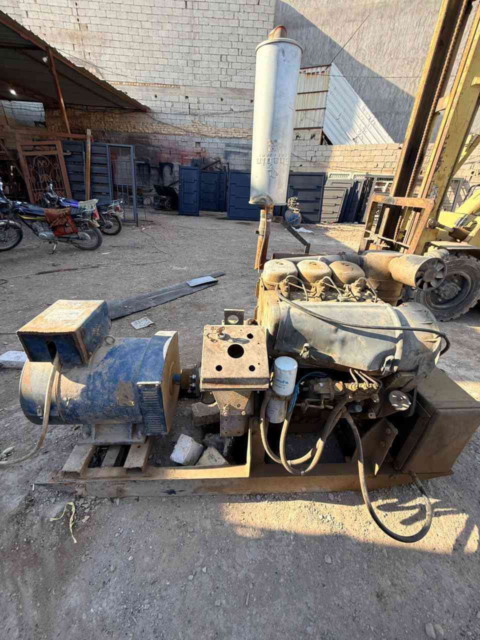 مولد دايز للبيع 30 كيفي السعر 22 ورقه المكان ديالى بلدروز ***********
