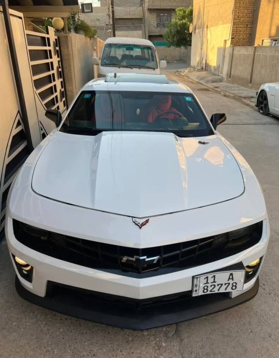 ٨٨ ورقه
Camaro SS
ارخص وانظف ١١ بالعراق 
فتحه وبصمه 
اعلا مواصفات بالكمارو
كامله بدون اي نقص
بيع بدون مراوس
السياره كلش نظيفه 
موديل 2011
ماشيه 92
محرك 6 سلندر 
لون ابيض
فتحه 
كراسي كهرباء
تحكمات ستيرن 
تبريد ثلج 
صدر امامي خلفي نظيف 
سستم صوت 
شفتات سرعه  
ويل 20 
بجم زنون 
السياره كلش مميزه ونظيفه  
مكان السياره بغداد الجديده 

سعر السياره 88 ورقه قفل

*********** واتساب
اذا مجاوبتك راسلني واتساب
واني الممنون 🤍
