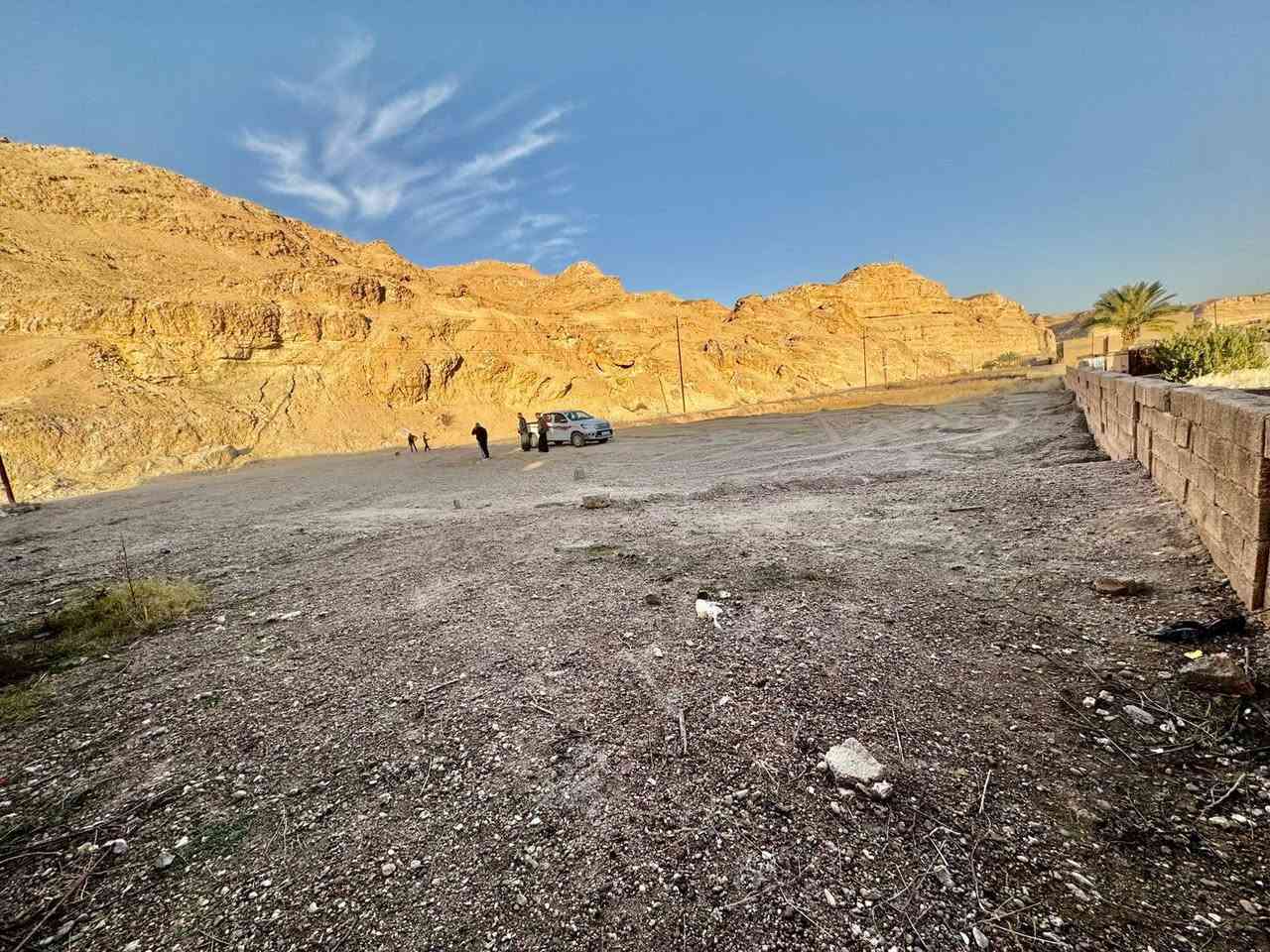 يوجد قطعة أرض للبيع في قضاء الرمانة منطقة الربط قرب شك الهوا الطول ٣٦ متر والعرض ٣٥ المجموع الكلي لمساحة الأرض ١٢٦٠ متر مربع متوفر كافة الخدمات للأرض من ماء وكهرباء وتبليط  للاتصال على هذا الرقم ***********    السعر 22 مليون ترهم مراوس بسيارة
