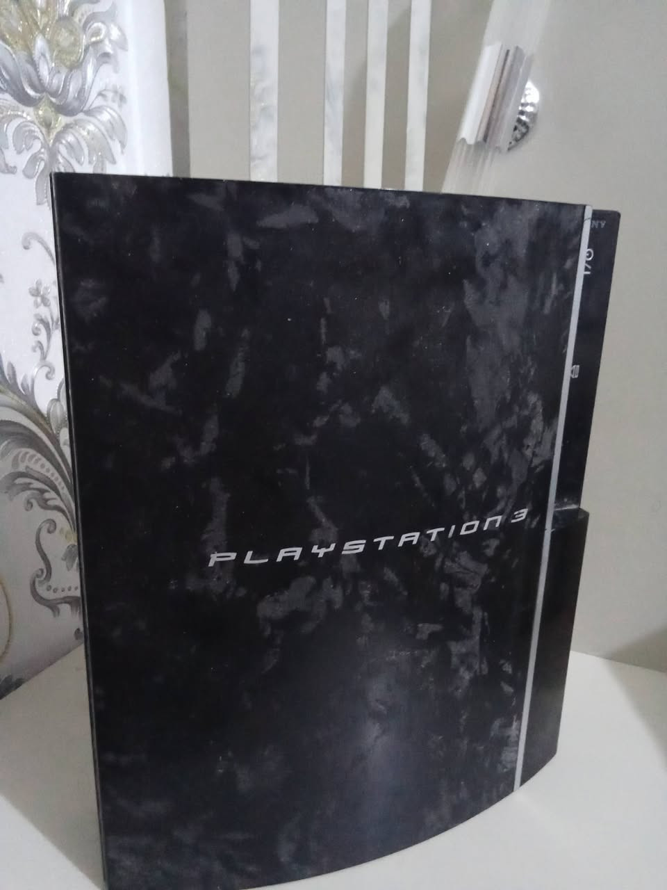 سلام عليكم 
بلي 3 للبيع مع ملحقات 
وسعر 🔥 نار 🔥 
من الملحقات هو:
HDMI
كابل الطاقة
شاحن اليد واليد 
السعر 90 وبي مجال 
توصيل متوفر جميع انحاء العراق


**إذا كنت صاحب هذا الإعلان وتريد حذفه لأي سبب، رجاءا أرسل رسالة إلى الدعم الفني**