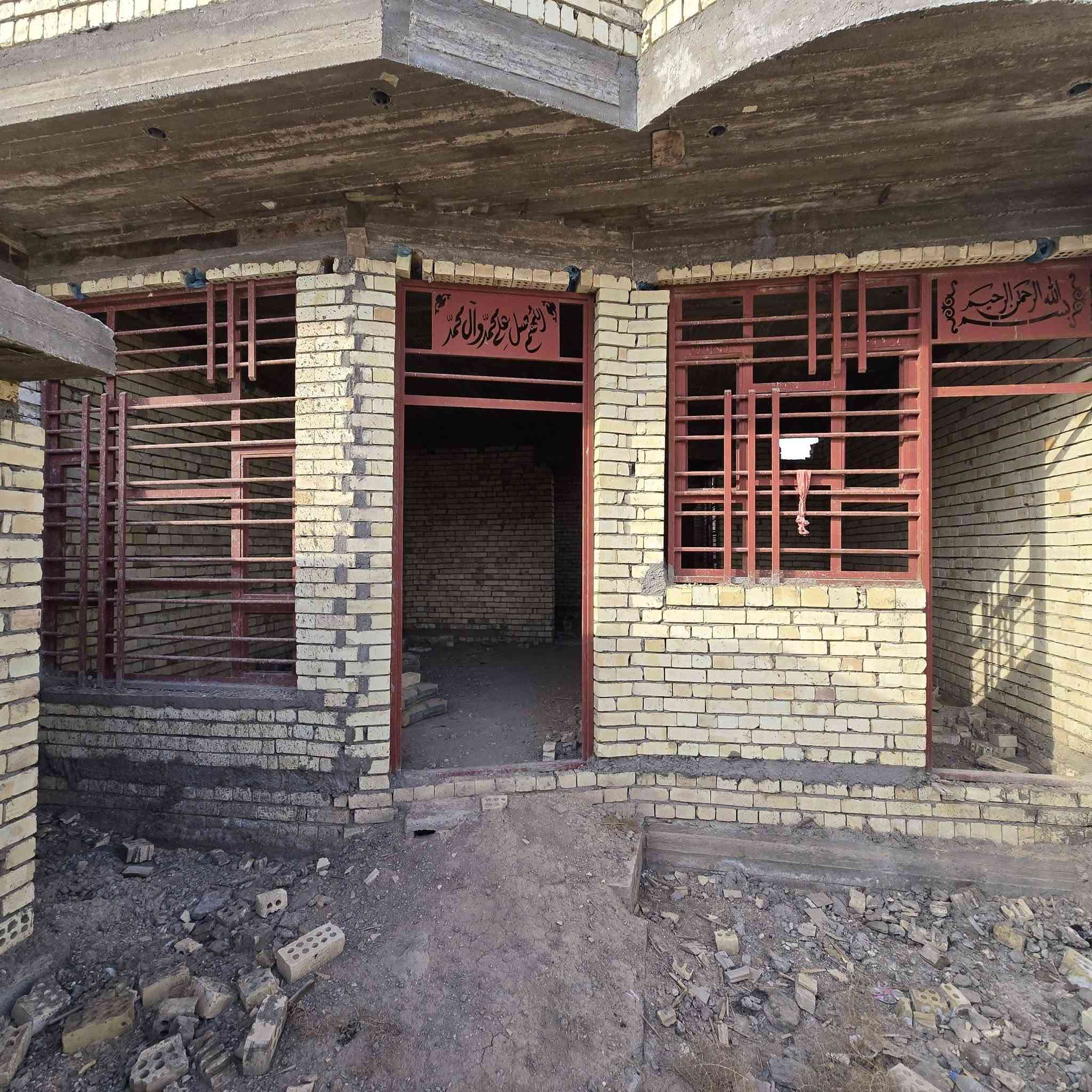 بسبب الوعود الكاذبة اعيد النشر هيكل للبيع زراعي طليطلة سند ٢٥ الفرع الثالث ١٥٠ متر نقد ٤٥ قفل   و اقساط  مقدمة ٣٠ وكل شهر ٥٠٠ الكلي ٥٥
***********
