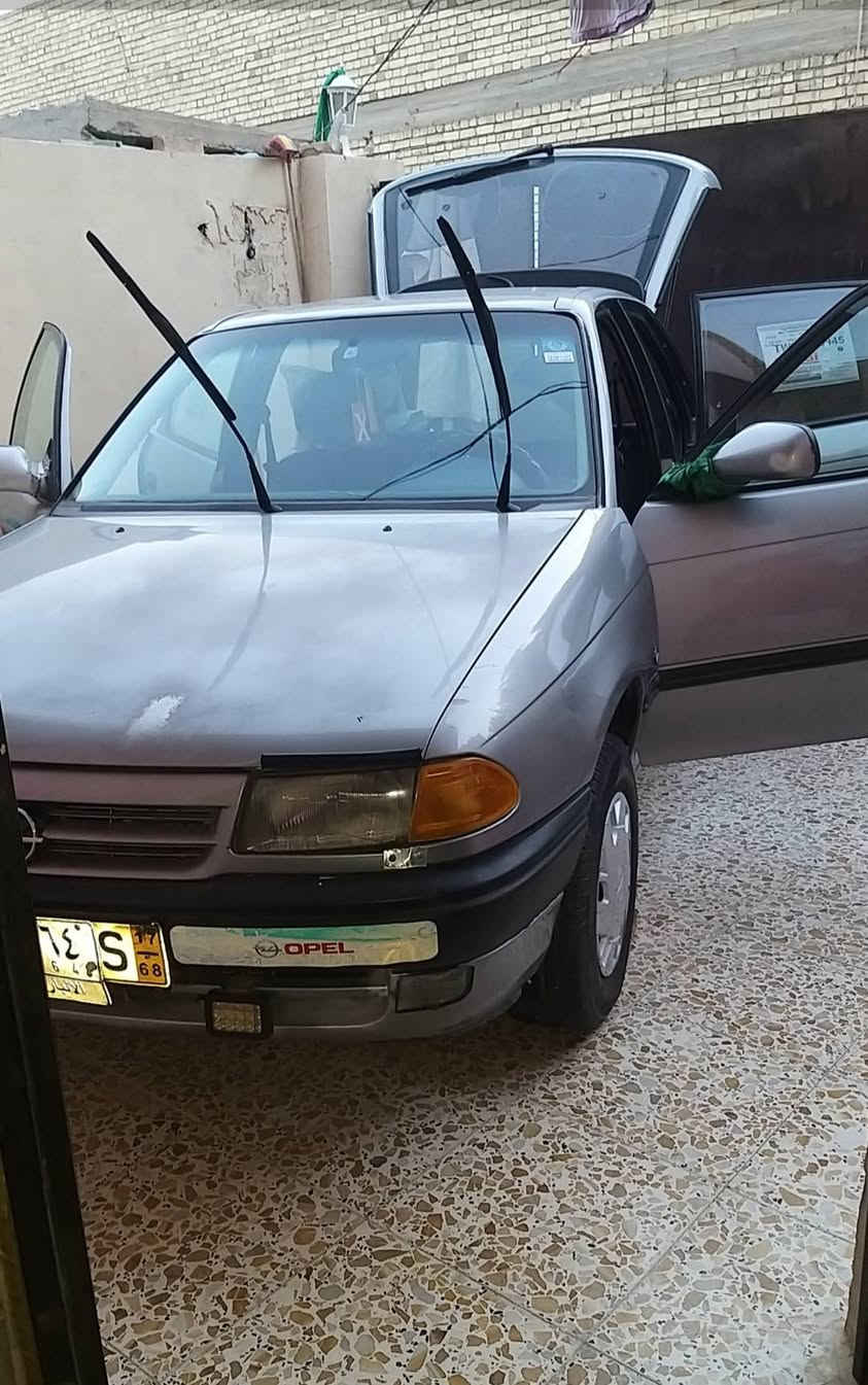 اوبل ٩٣ هاج باك الانبار كير عادي ١٦٠٠ اقتصاديه جدا على وضع الشركه بسمي مشروع وطني لل٢٩ جاهزه اي نقص مابيه سكن بغداد  السعر (٣٥ورقه☝️من الاخير بدون عمله)تحويل بعد البيع مباشرا اكرم***********
