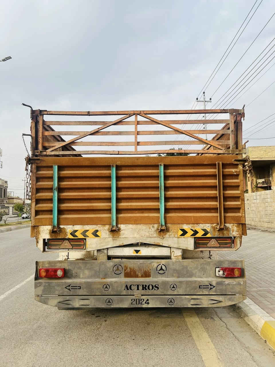 سلام عليكم عربانه للبيع جاهزه

***********
