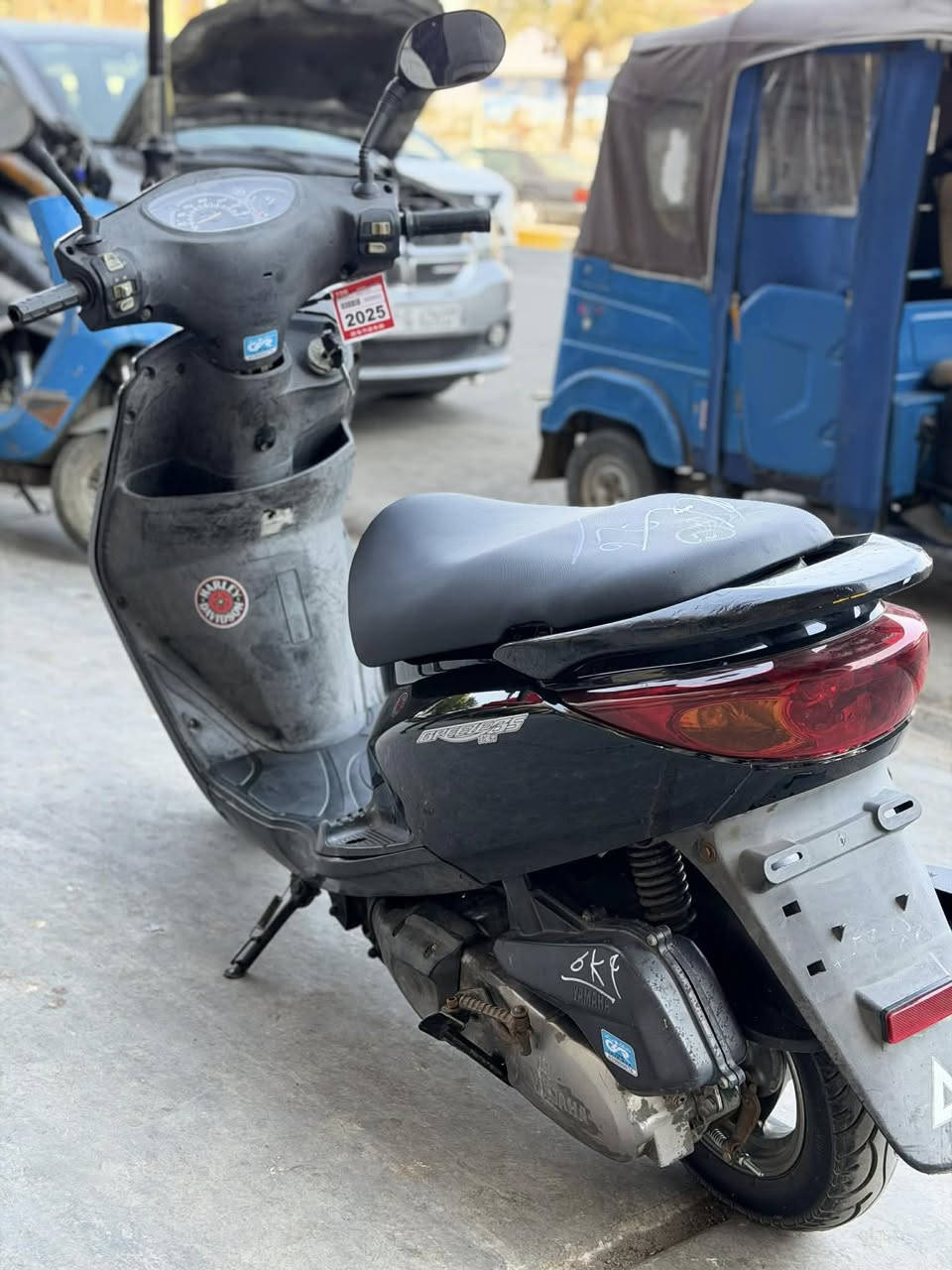 بريز لايت عالي بدون نقص مكينه خرسه مكفوله جيب فيتر  وافحص تايرات جديده دبلات جديده كهربائيه كلهه شغاله العنوان الشعب ***********
