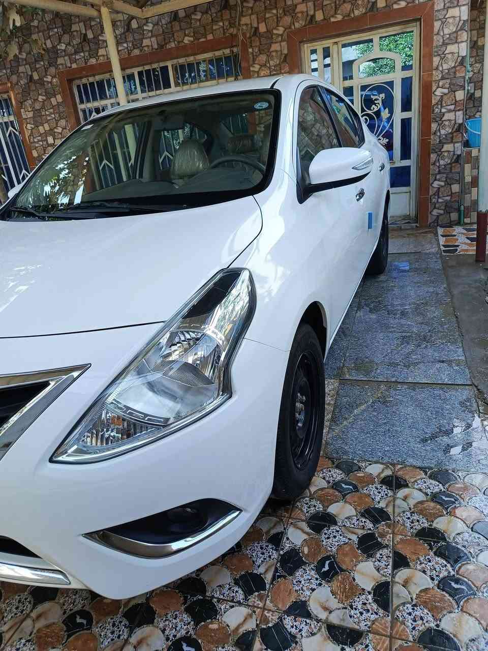 السلام عليكم نيسان سني موديل  2025(السعر 122ورقه)(مكفوله كفاله عامه كير ومكينه على وضع الشركه ) ماعدى شبر صبغ جوه الباب الصدر أثر الرصيف (((ول السونار بالمنشور)))ماشيه (42 ألف)رقم أربيل وكالة عامه بسمي ((مكاني بابل الحله))رقم ***********
