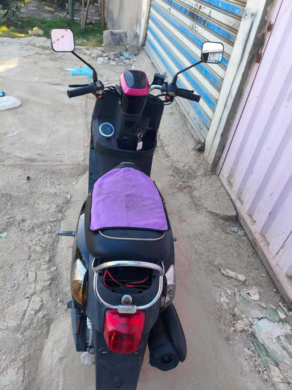 البيع السعر 1250وبيه مجال  مديل 2010نوزل  برغي مامفتوح بيه


**إذا كنت صاحب هذا الإعلان وتريد حذفه لأي سبب، رجاءا أرسل رسالة إلى الدعم الفني**