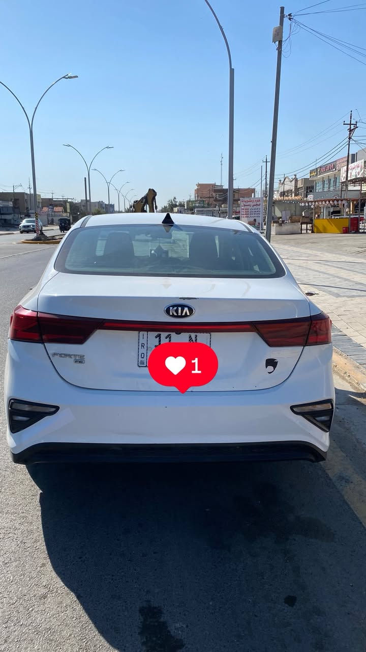 سلام عليكم فورتي 2019 كير At ضمان سنه ونص شركه المهندس محرك 2000دوش أمريكي   سيارت كلش نضيفه بغداد رقم جديد بيها ملاحضات بصسيطه التفاصيل خاص


**إذا كنت صاحب هذا الإعلان وتريد حذفه لأي سبب، رجاءا أرسل رسالة إلى الدعم الفني**