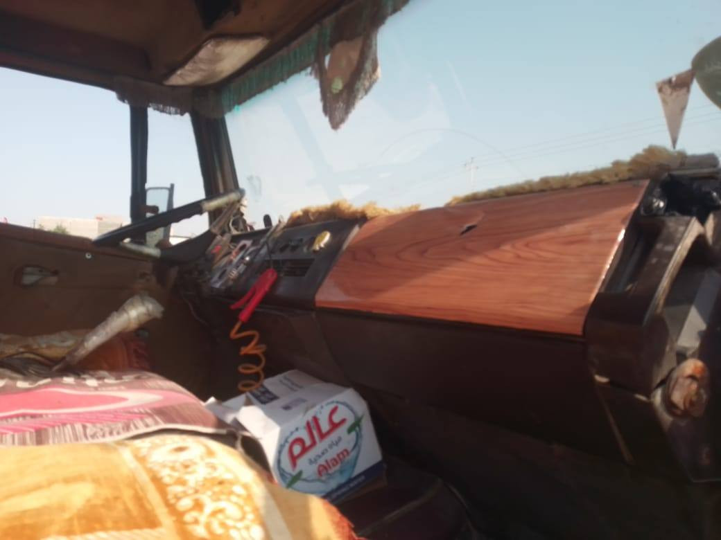 السلام عليكم للبيع البه تنكر ماء حموله ٨طن رقم كركوك تحويل مباشر موديل ٨٤ مكينه وكير كفاله شاصي بيه فطر مضروب باج كير اكسن مكفولات  نقصه باور السنوية حمل السعر 60 
 مكان بابل الشوملي 
***********
