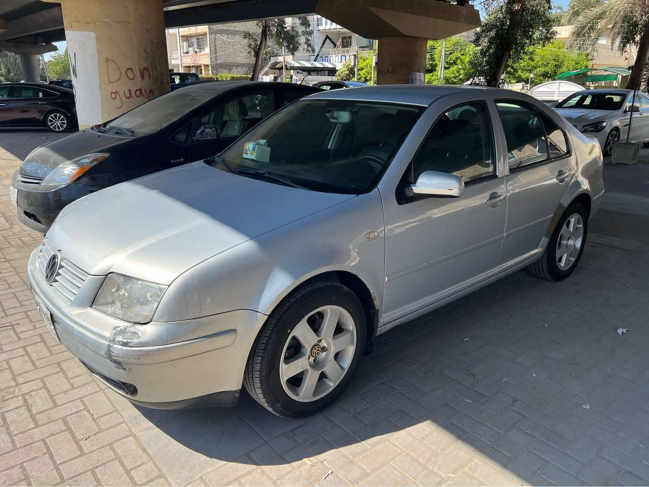 بورا موديل 2000 رقم بغداد بأسمي كير اوتو محرك 2000 سيارة بلاديه نقصها تبريد مكان سيارة بغداد الصليخ سعرها ب55 وبيها مجال 
078 38 42 77 98 بغداد, العراق
