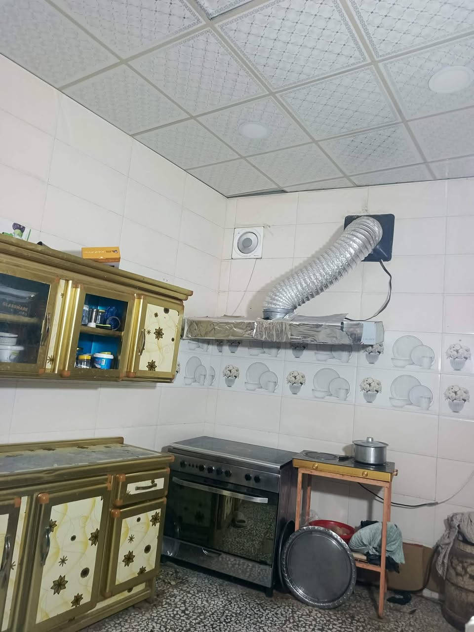 بيت للبيع 🏠 المساحة 150 متر
المكان الرضوية الخامسة خلف مدرسة البطولة 
3 غرف + استقبال + مطبخ + صالة + تخاريج داخلية و خارجية 

الاستقبال 7 × 3 ونص 
الصالة 8 × 3
غرفة 5 × 3 ونص 
غرفة 6 × 3 ونص 
غرفة 5 × 3 ونص
مطبخ 5 × 3
+ منور للتخاريج الداخلية 
+ طارمة 3 × 2
+  6 امبيرات مجانية 
السعر 70 

للاستفسار اكثر ***********
او المراسلة على الخاص
