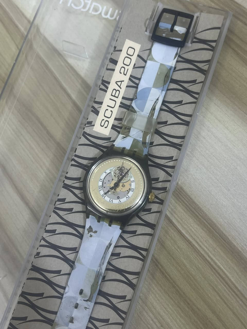 سواتچ سويسري اصلي
مخزنة غير مستخدمة بلعلبة الاصلية 
ضهر كشف مينة نصف كشف 
ساعة اوتوماتيك سير اصلي بوك اصلي 
السعر 100 دولار قفل


**إذا كنت صاحب هذا الإعلان وتريد حذفه لأي سبب، رجاءا أرسل رسالة إلى الدعم الفني**