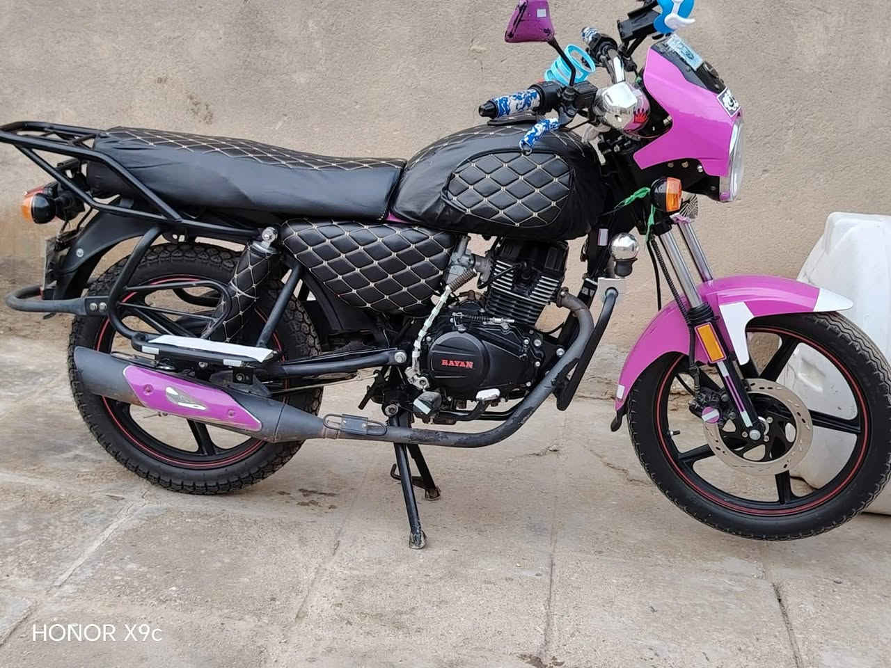 دراجه لبيع ريان موديل 2023دراجه مكفوله كفاله عامه دراجه نضيفه وحله من صوره مكاني ناصريه سيد خيل خاص مفتوح او وساب ***********
